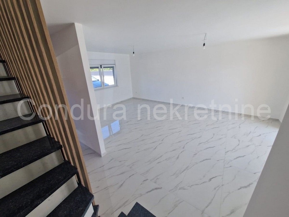 Casa In vendita - ZADARSKA VIR