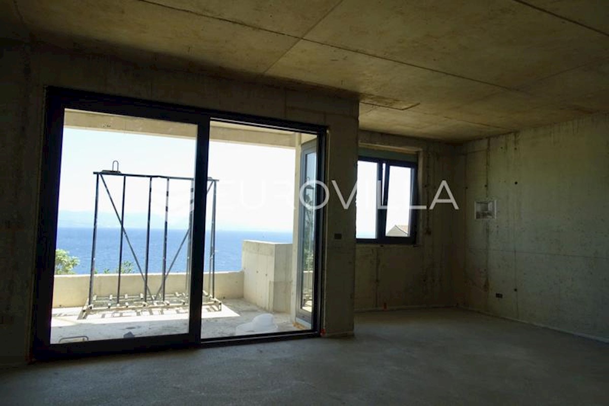 Flat For sale - PRIMORSKO-GORANSKA LOVRAN