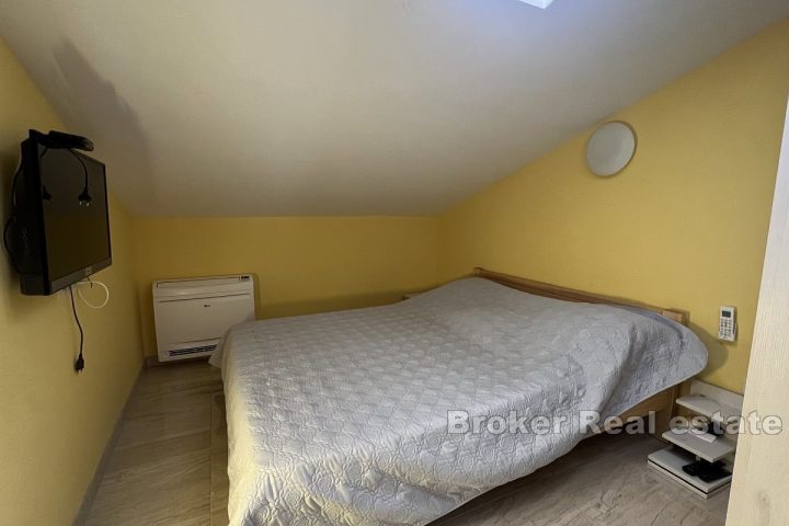 Hiša Na predaj - šibensko-kninska Rogoznica - foto 5/9