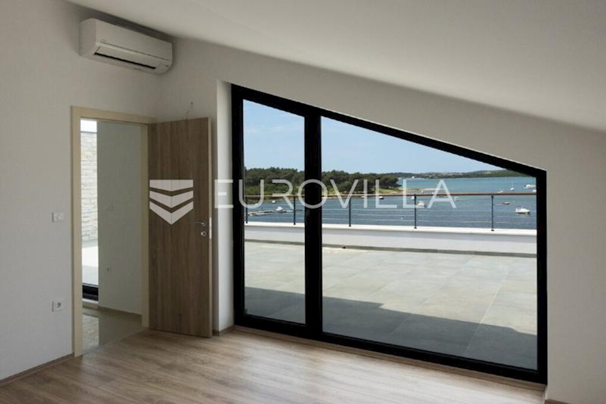 Apartma Na predaj - ISTARSKA POREČ