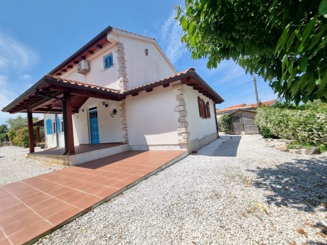 Haus Zu verkaufen - Istarska Višnjan - foto 2/24