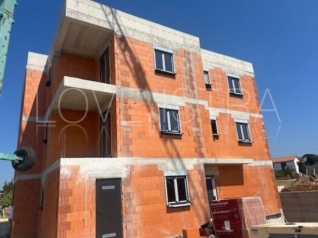 Apartmán na prodej 76 m² – Poreč