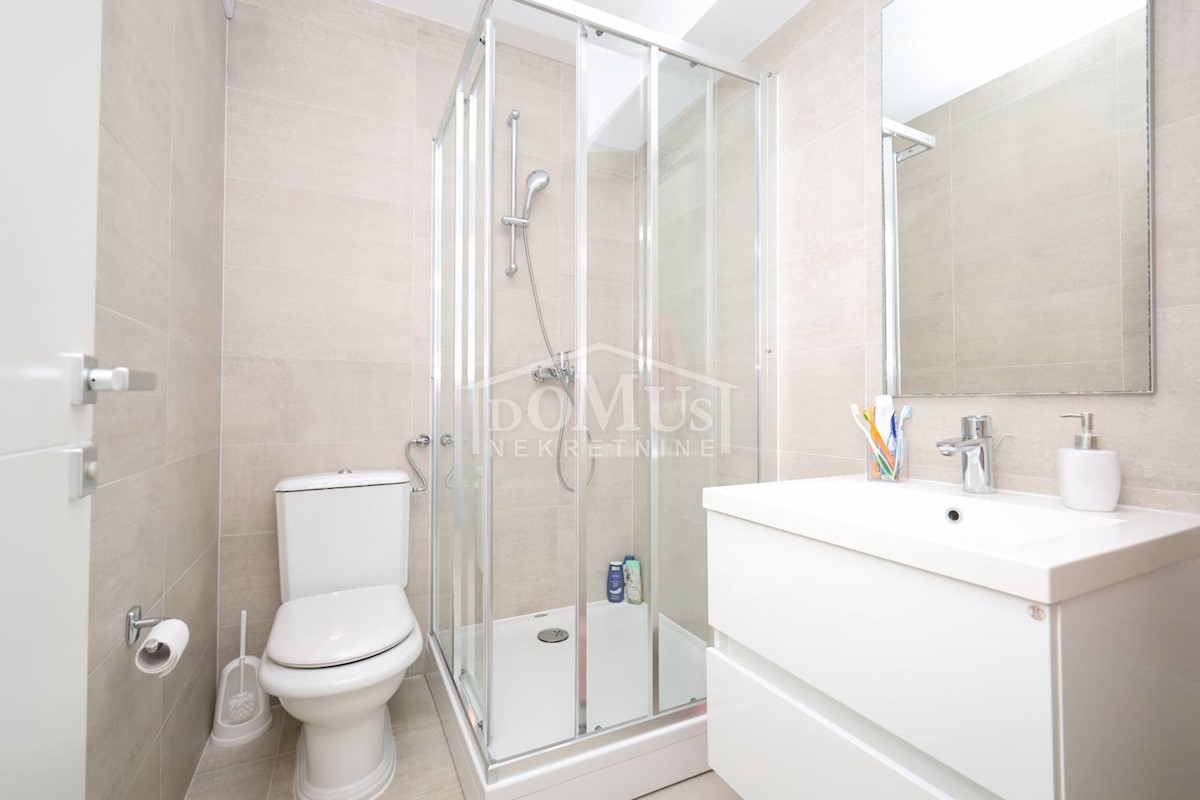 Flat For sale - ŠIBENSKO-KNINSKA VODICE