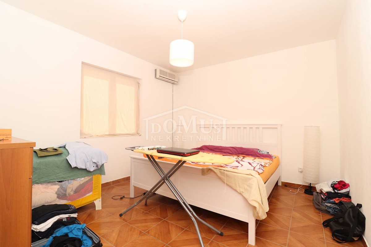 Appartement À vendre - ŠIBENSKO-KNINSKA MURTER