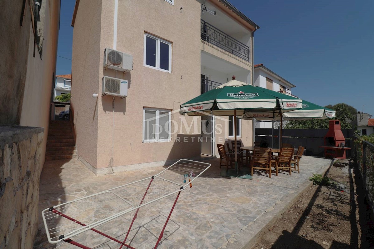 Appartement À vendre - ŠIBENSKO-KNINSKA MURTER