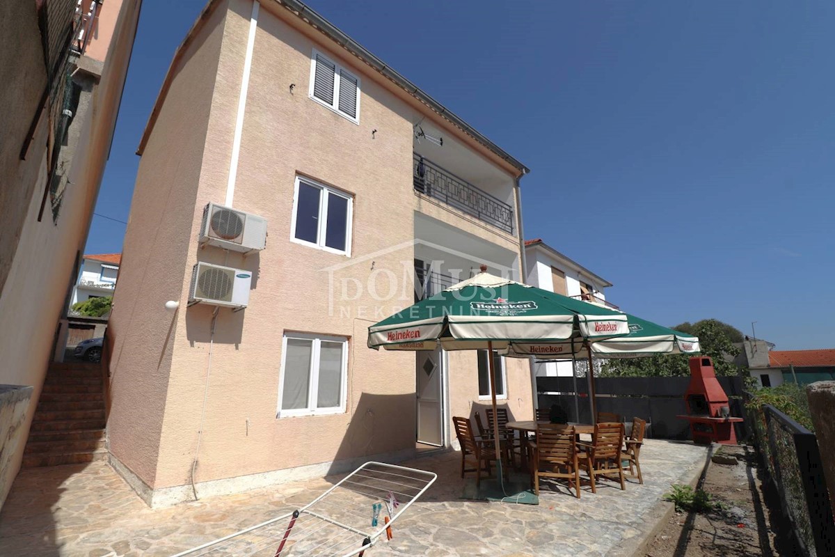 Appartement À vendre - ŠIBENSKO-KNINSKA MURTER