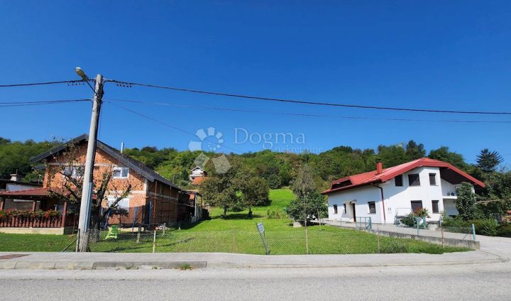 Pozemok Na predaj - Krapinsko-zagorska Sveti Križ Začretje - foto 2/3