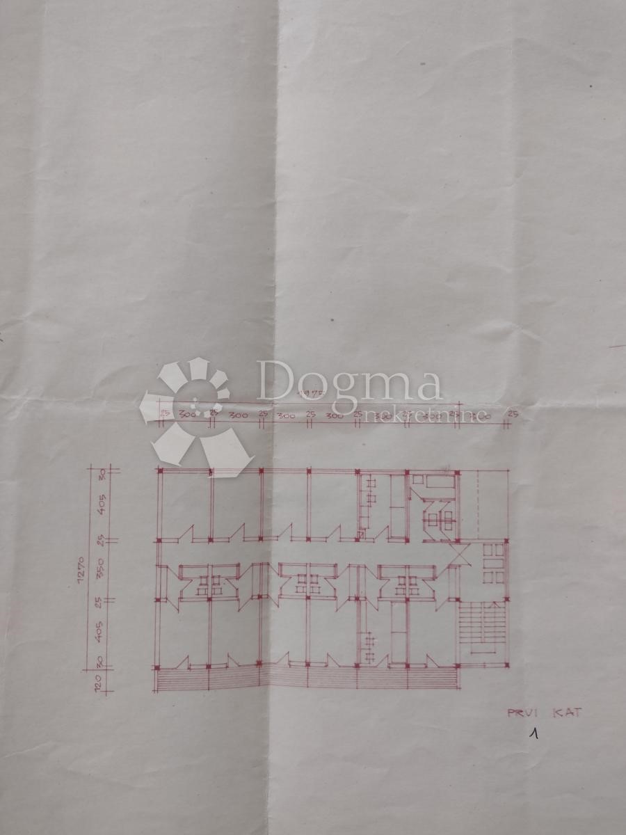 Locaux commerciaux À vendre - SISAČKO-MOSLAVAČKA GVOZD