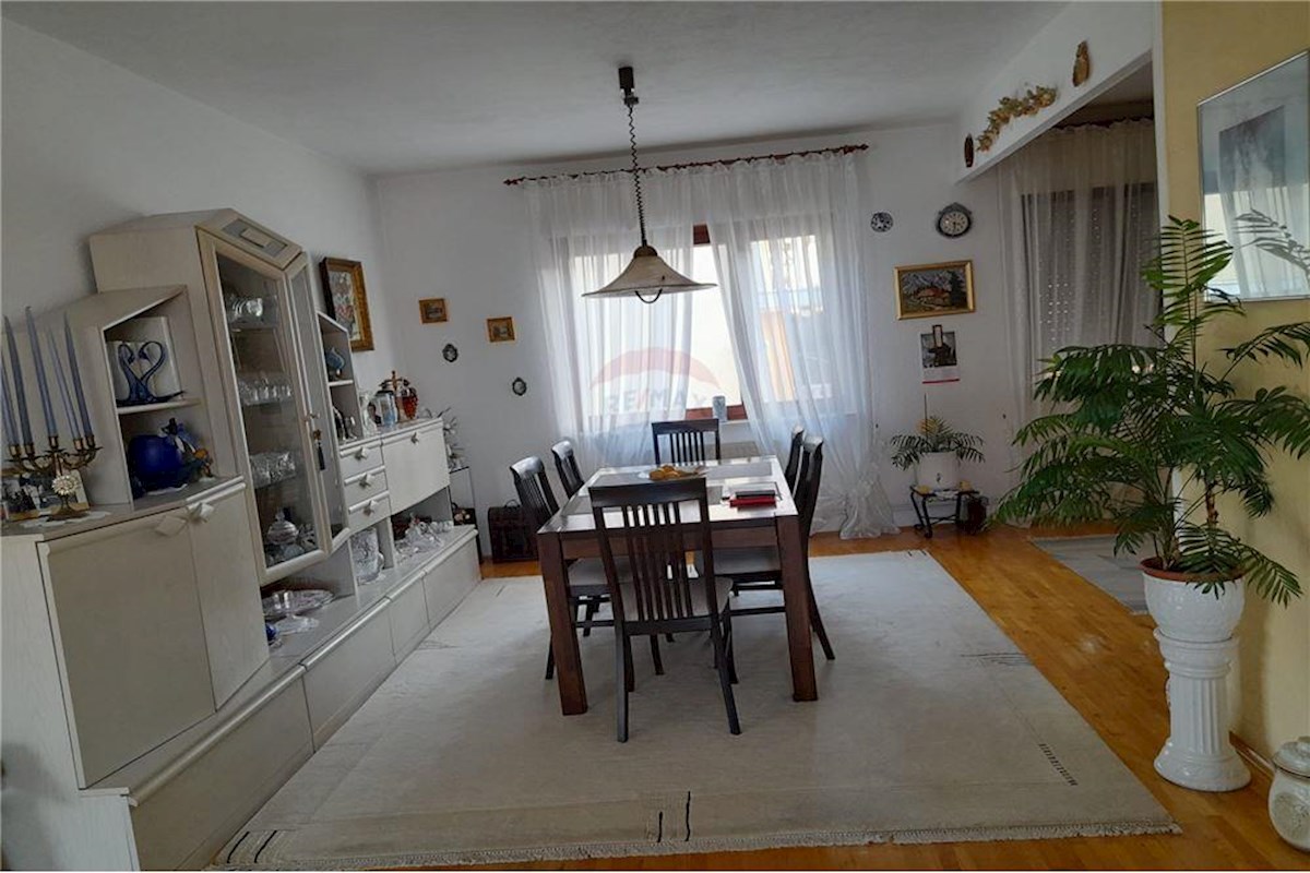 House For sale - SPLITSKO-DALMATINSKA ČIOVO