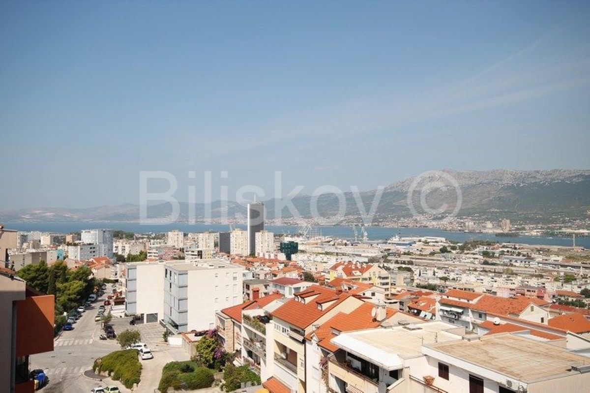 Apartment Zu verkaufen - SPLITSKO-DALMATINSKA SPLIT