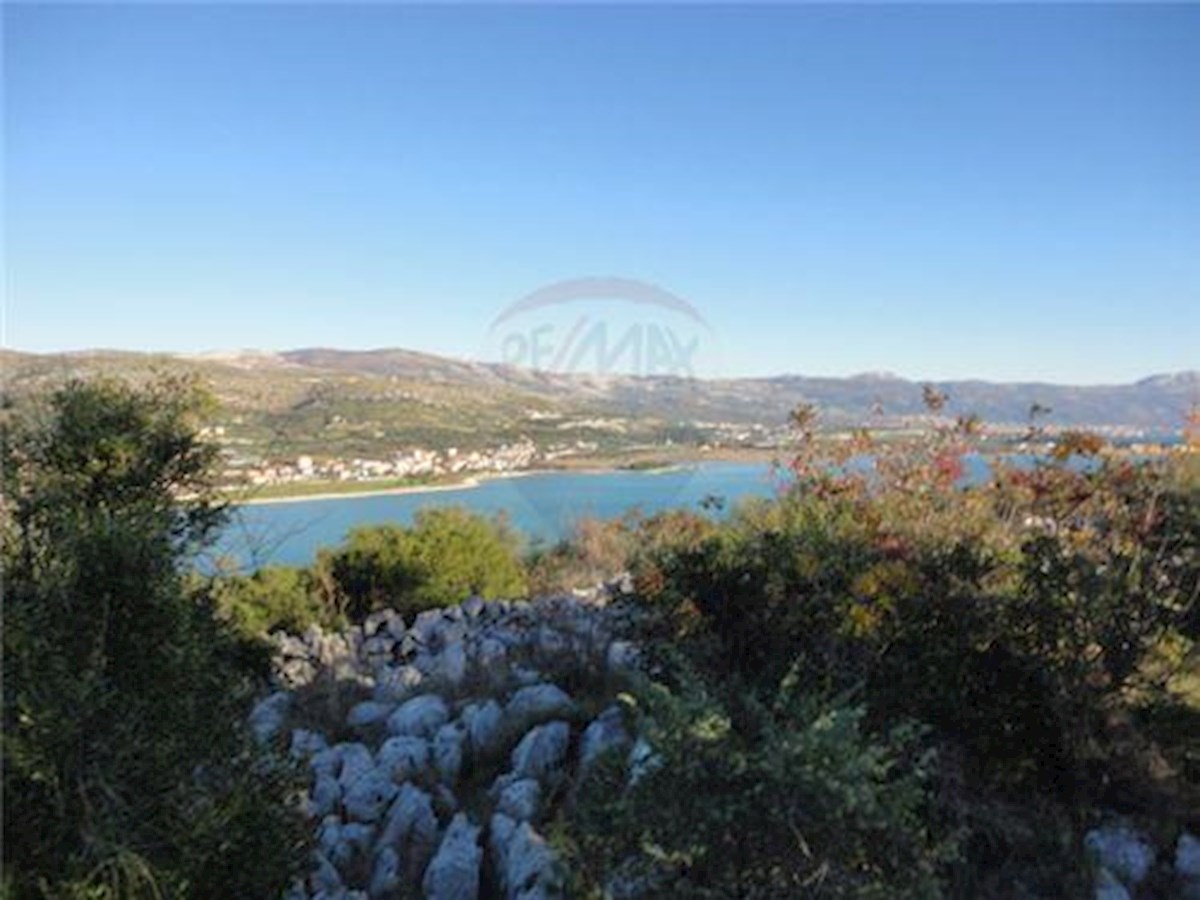 Land For sale - SPLITSKO-DALMATINSKA TROGIR