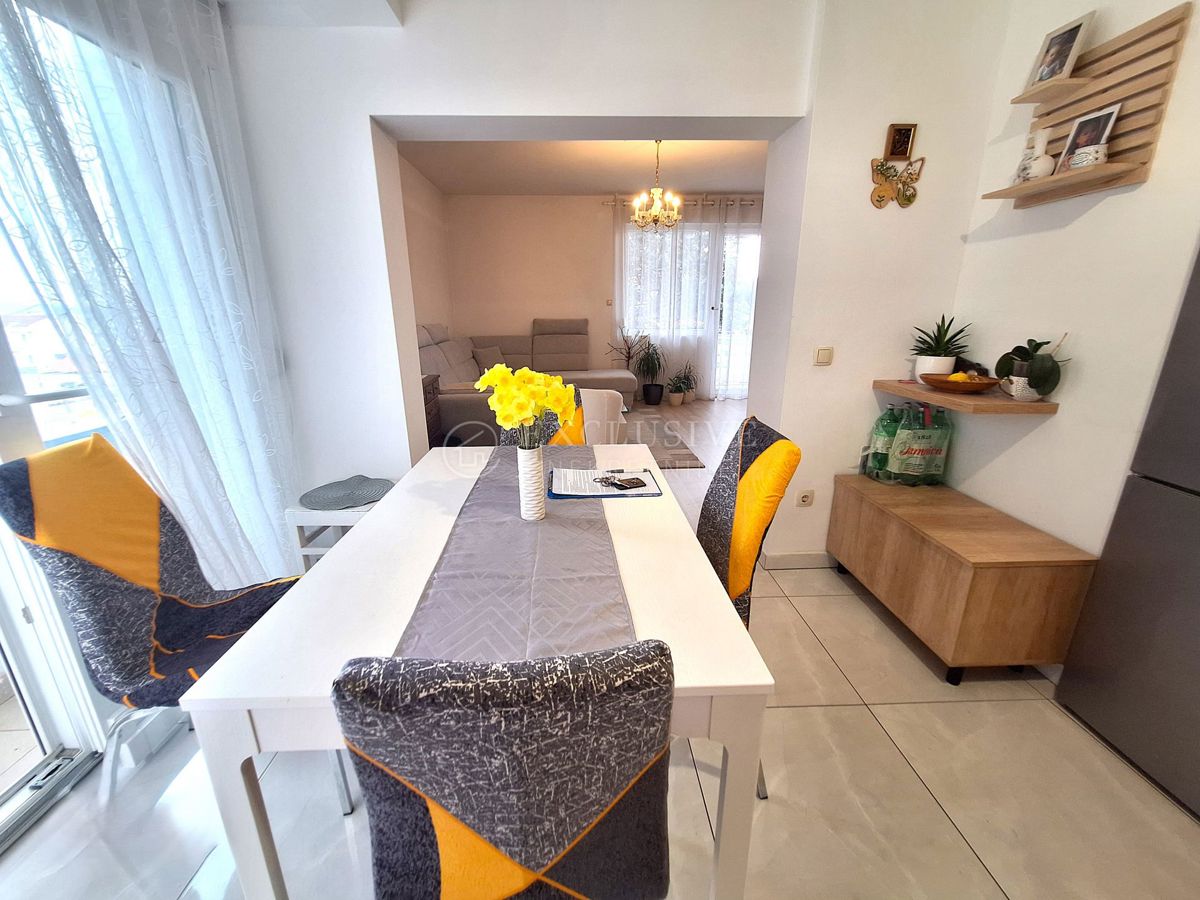Apartmán Na predaj - PRIMORSKO-GORANSKA CRIKVENICA
