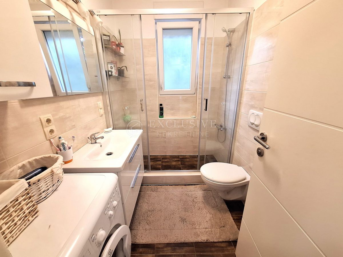 Apartmán Na predaj - PRIMORSKO-GORANSKA CRIKVENICA