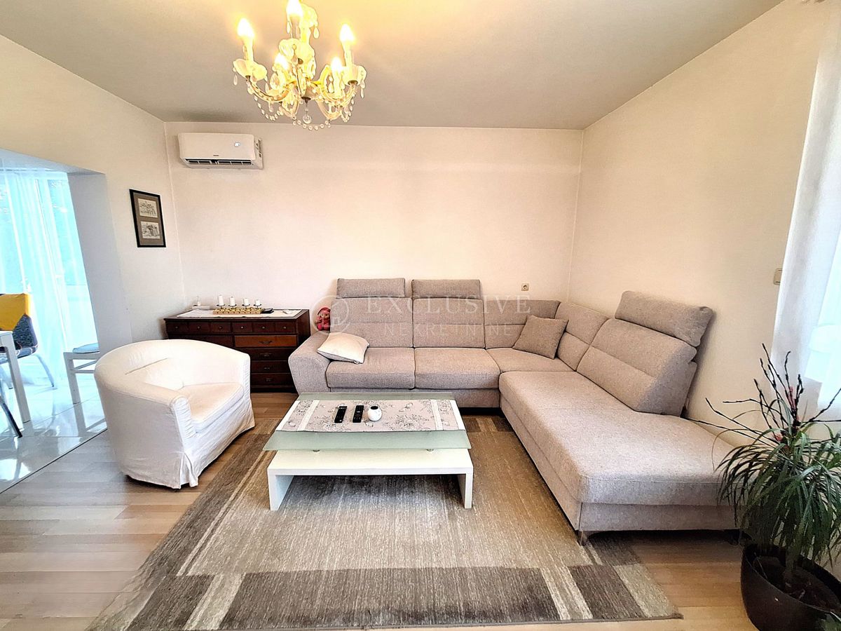 Apartmán Na predaj - PRIMORSKO-GORANSKA CRIKVENICA