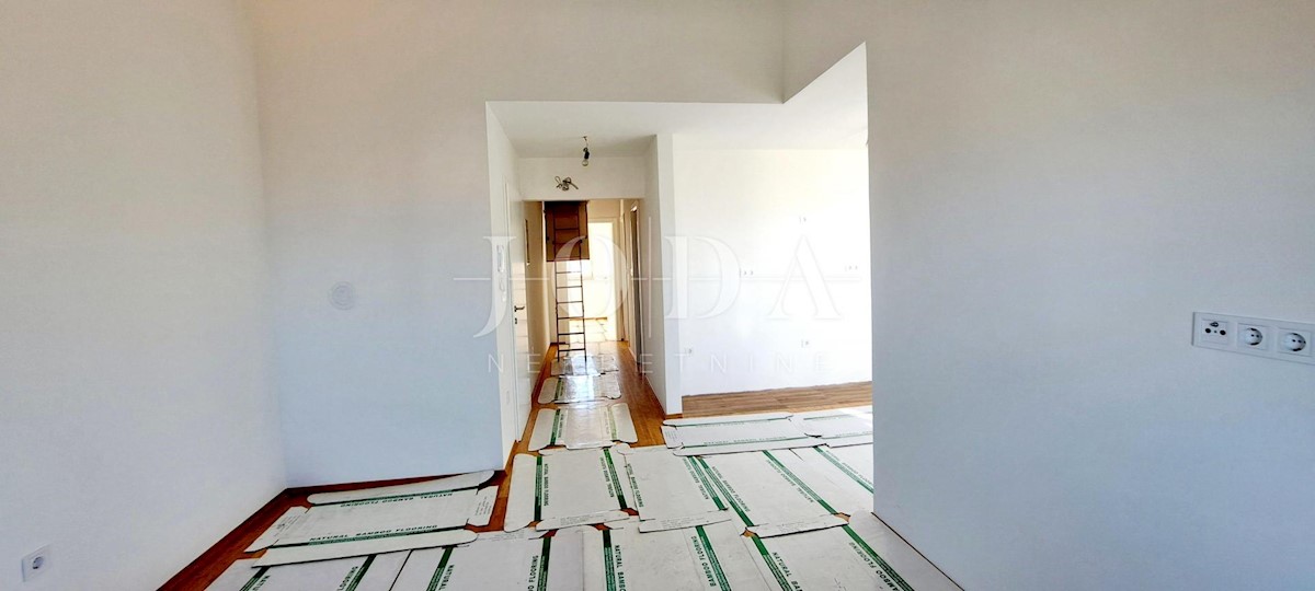 Appartement À vendre - PRIMORSKO-GORANSKA KRK