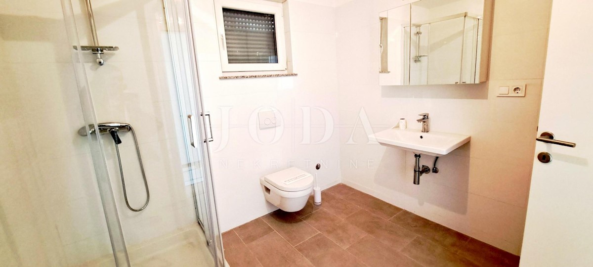 Appartement À vendre - PRIMORSKO-GORANSKA KRK