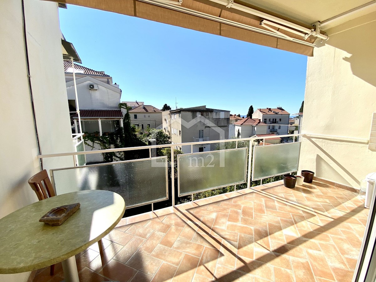 Flat For rent - SPLITSKO-DALMATINSKA SPLIT