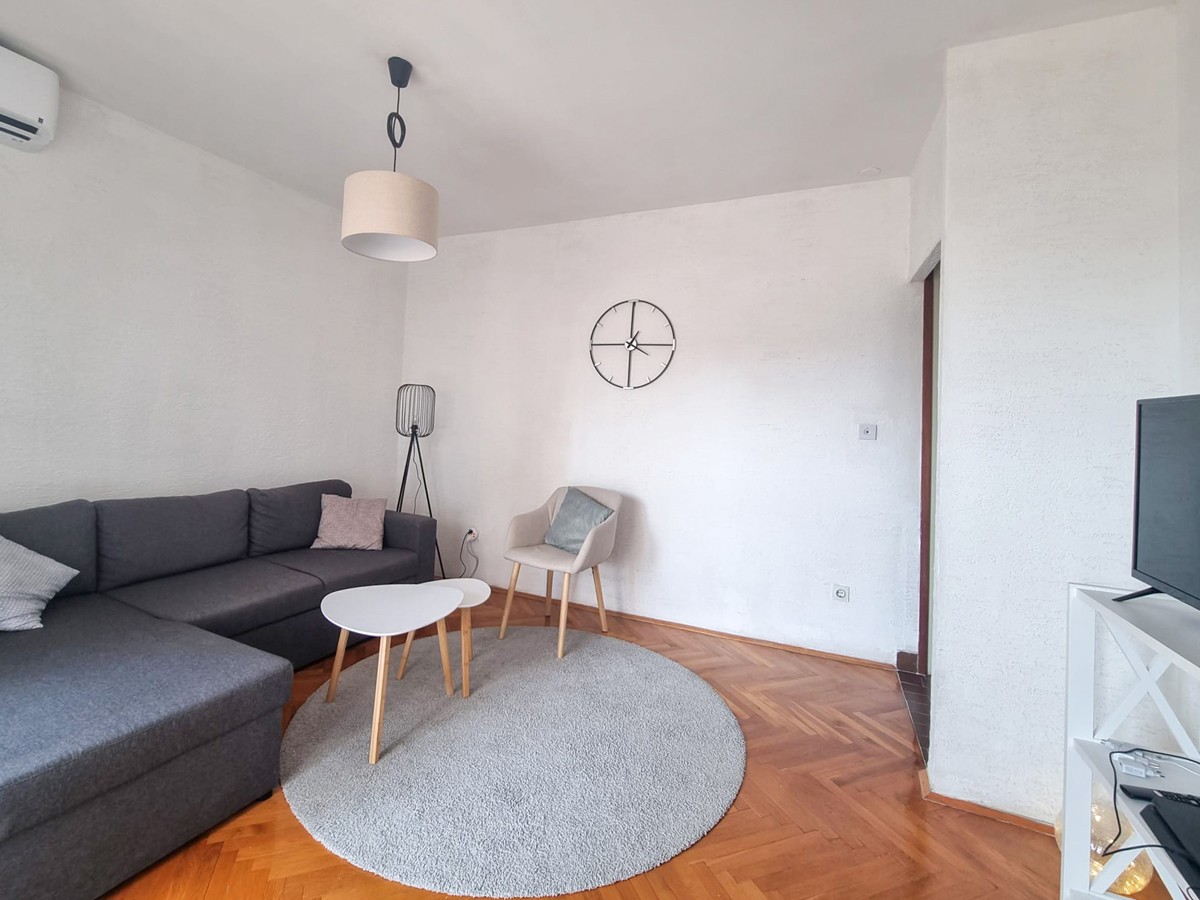 Apartmán K pronájmu - ŠIBENSKO-KNINSKA ŠIBENIK