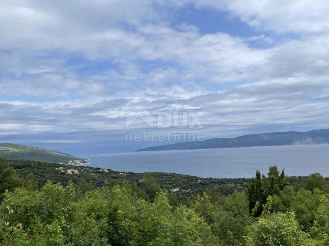 Pozemek na prodej 925 m² – Rabac