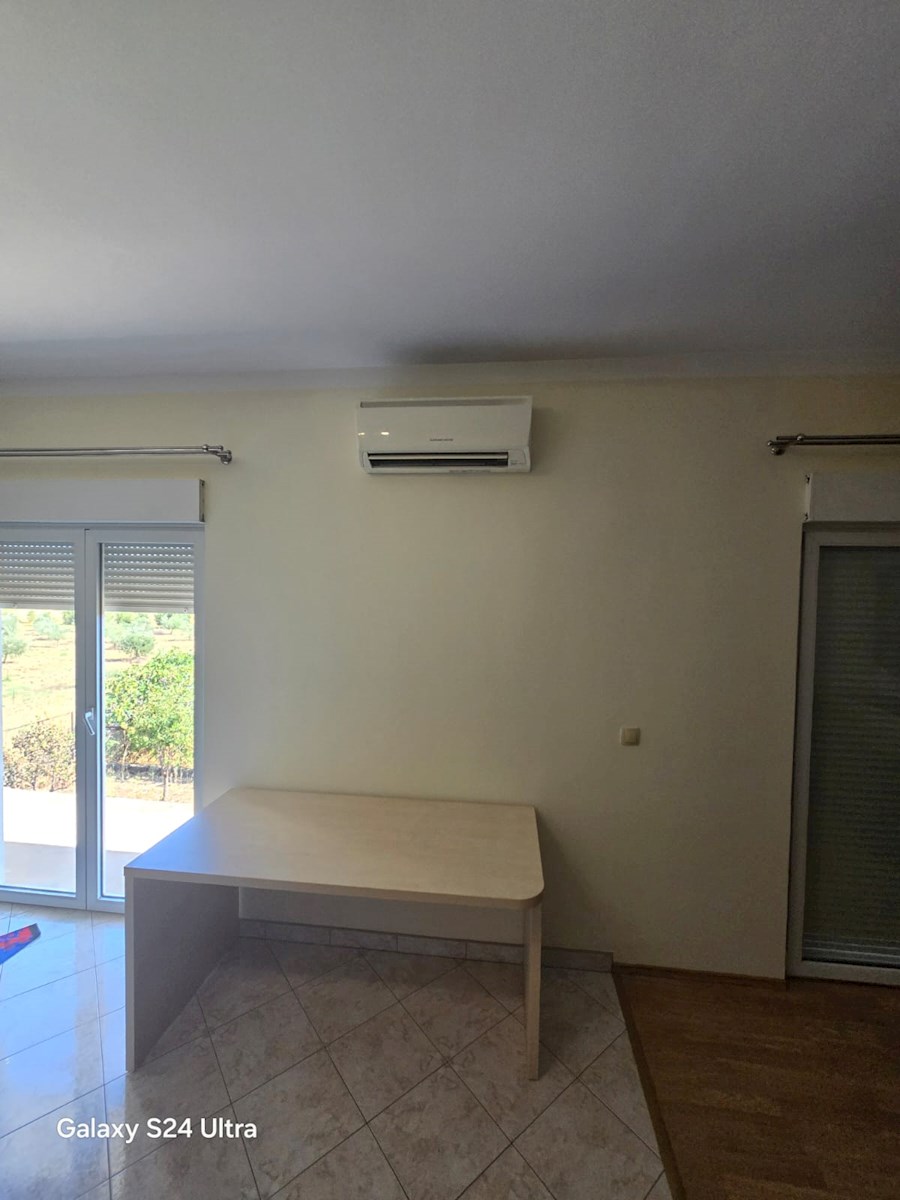 Apartment Zu vermieten - SPLITSKO-DALMATINSKA KAŠTELA