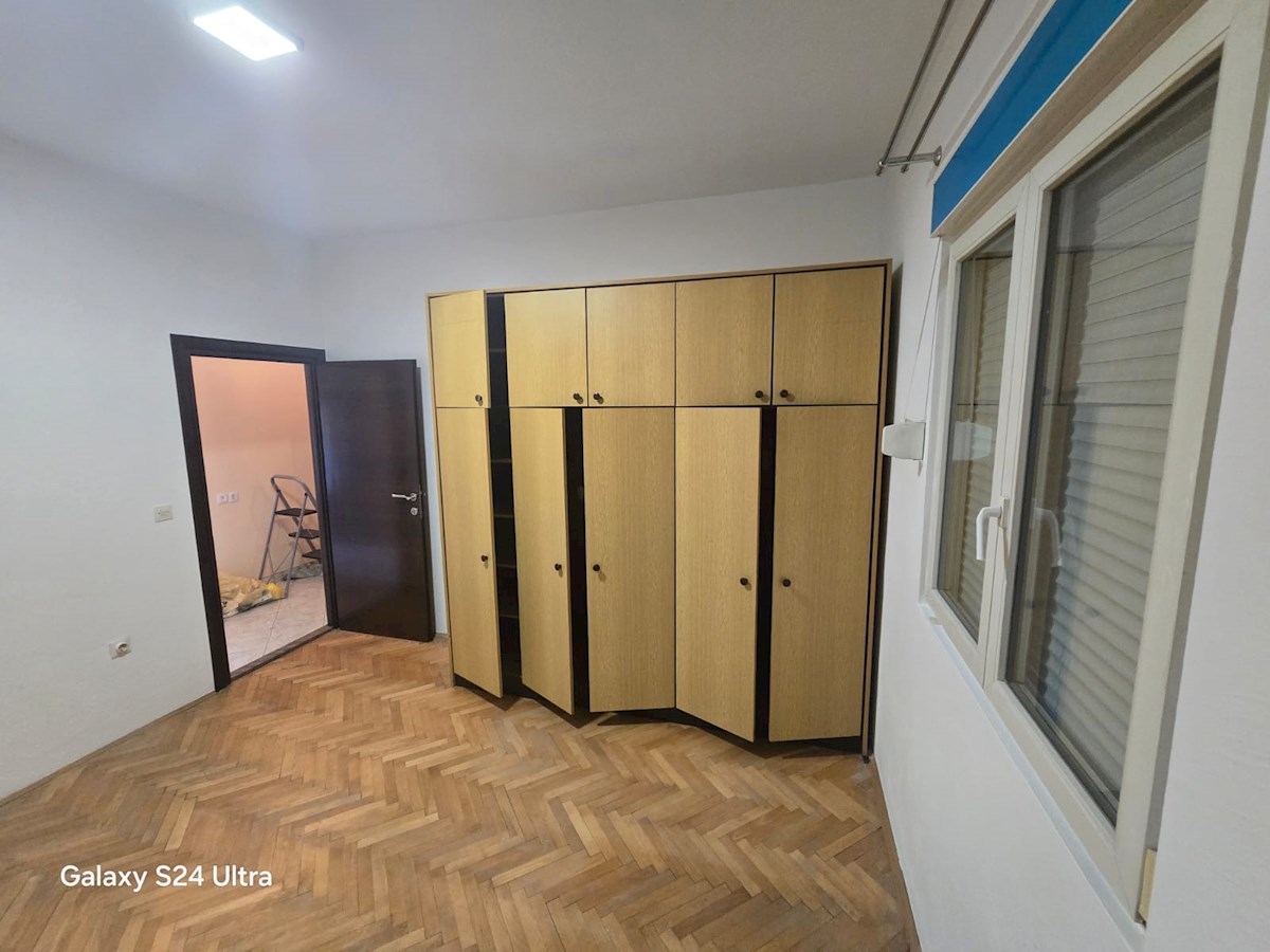 Apartment Zu vermieten - SPLITSKO-DALMATINSKA KAŠTELA