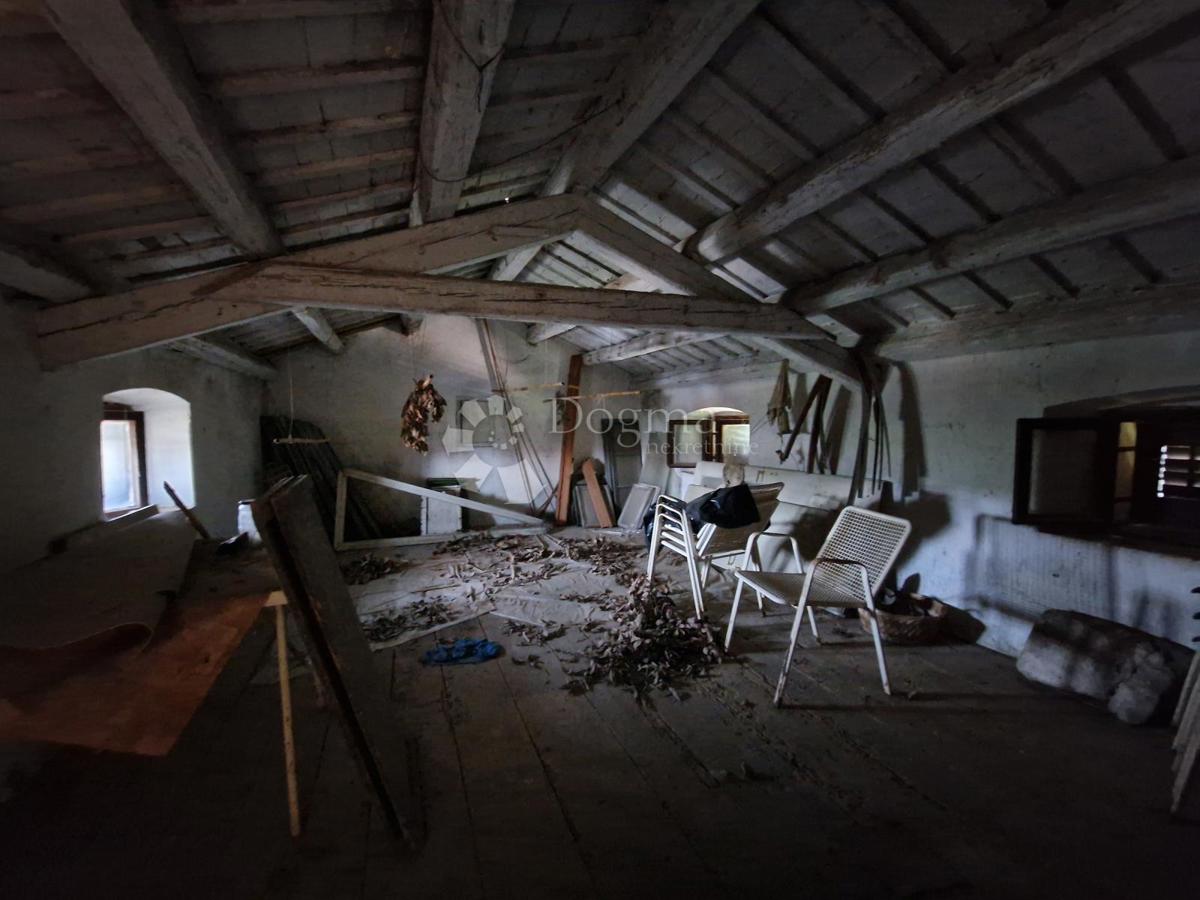 Haus Zu verkaufen - ISTARSKA NOVIGRAD