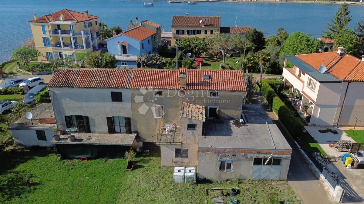 Haus Zu verkaufen - ISTARSKA NOVIGRAD