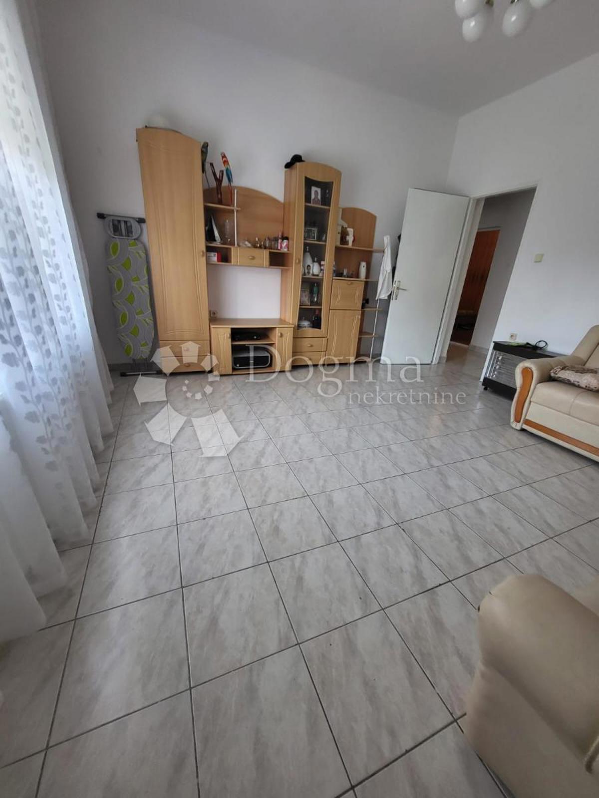 Kuća Na prodaju - PRIMORSKO-GORANSKA RIJEKA