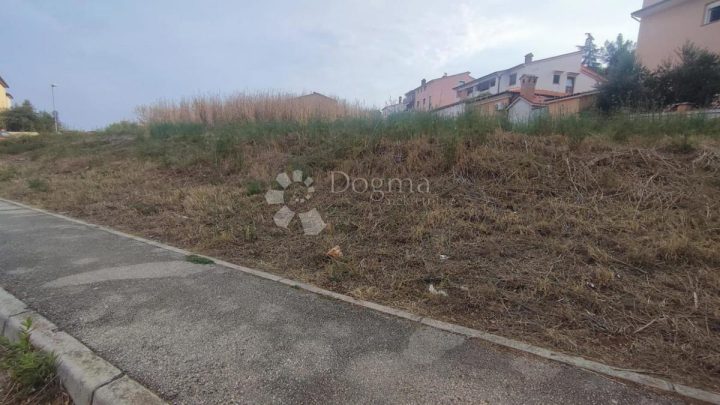 Terrain à vendre 1299 m² – Galižana