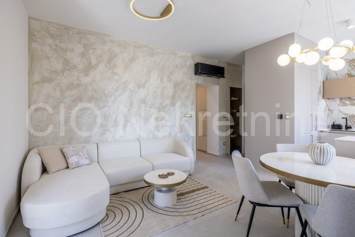 Flat For rent - SPLITSKO-DALMATINSKA SPLIT