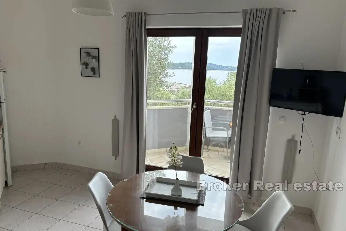 Apartment Zu verkaufen - ŠIBENSKO-KNINSKA ROGOZNICA