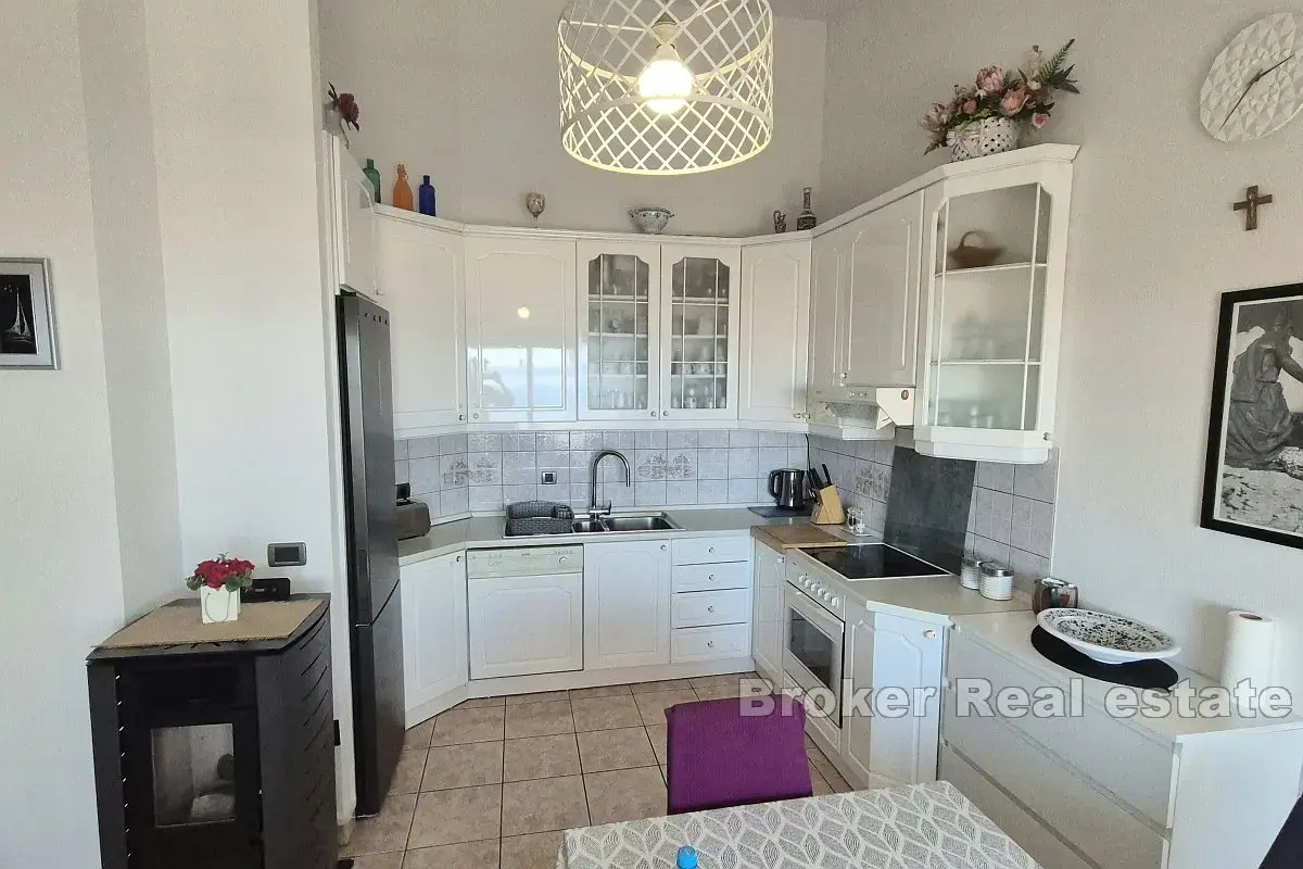 Appartement À vendre - SPLITSKO-DALMATINSKA MAKARSKA