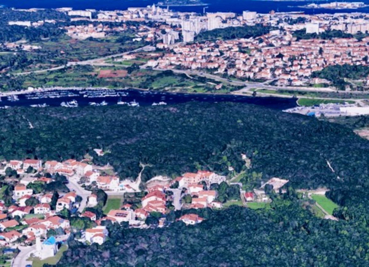 Zemljište Na prodaju - ISTARSKA MEDULIN