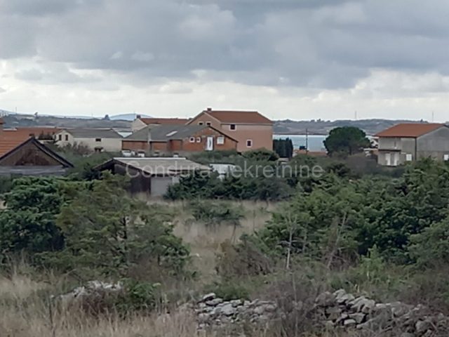 Land for sale 437 m² – Vrsi
