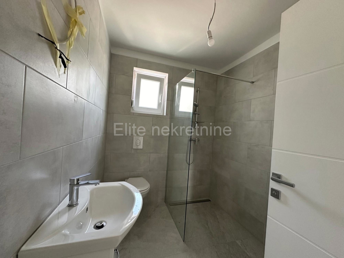 Flat For sale - PRIMORSKO-GORANSKA VIŠKOVO