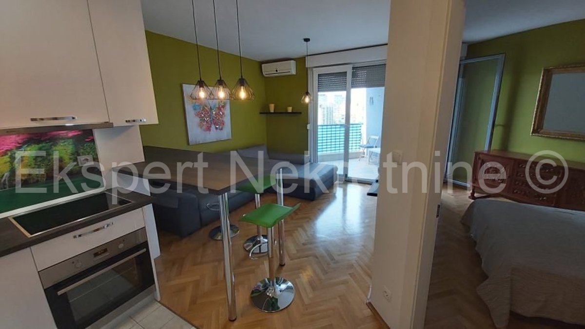 Apartmán Na prenájom - SPLITSKO-DALMATINSKA SPLIT