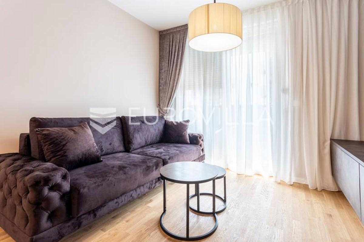 Apartmán K pronájmu - ZADARSKA ZADAR