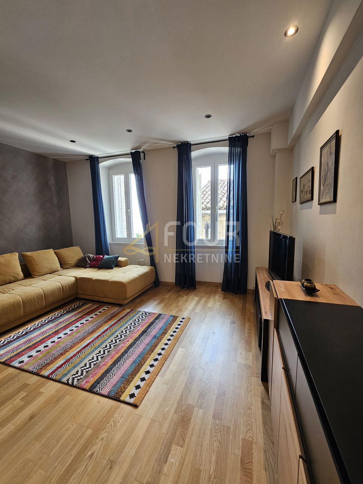 Apartment Zu verkaufen - PRIMORSKO-GORANSKA RIJEKA