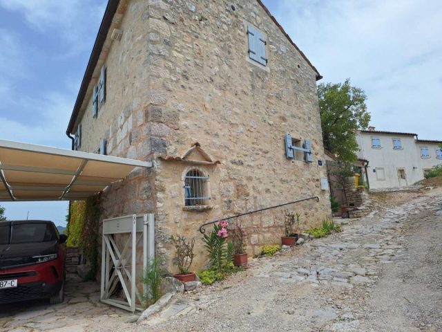 Haus zu verkaufen 120 m² – Buje