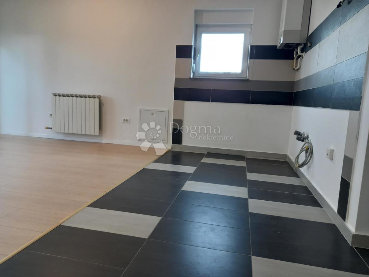 Apartmán Na predaj - PRIMORSKO-GORANSKA VIŠKOVO