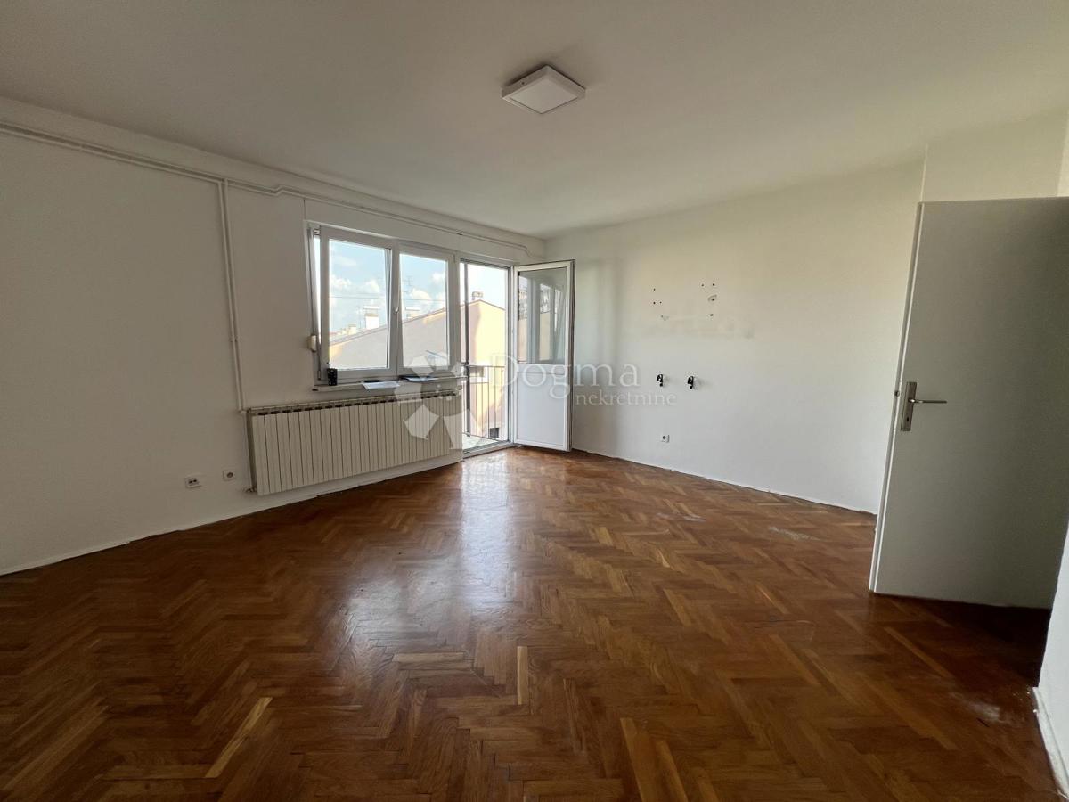 Apartma Na predaj - GRAD ZAGREB ZAGREB