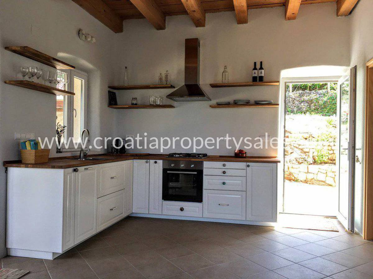 House For sale - SPLITSKO-DALMATINSKA HVAR