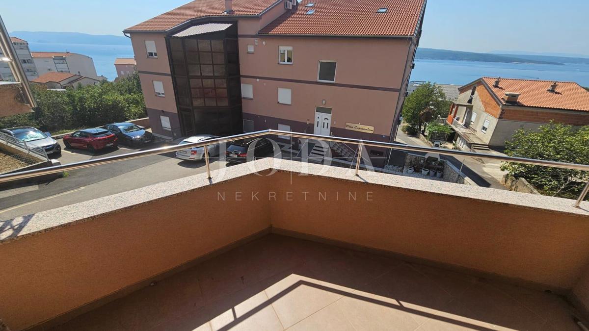 Stan Na prodaju - PRIMORSKO-GORANSKA CRIKVENICA
