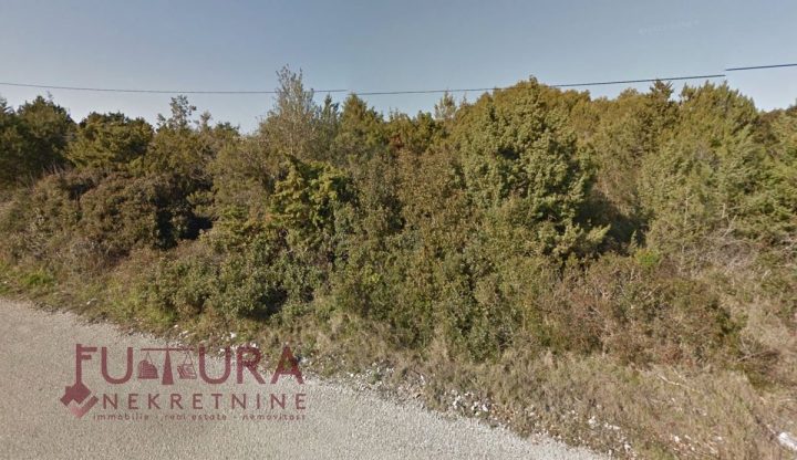 Zemljište na prodaju 1586 m² – Sali