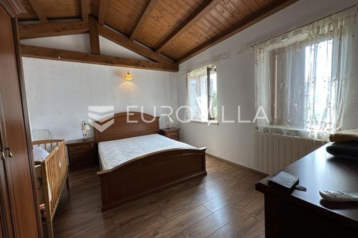 House For sale - ISTARSKA PAZIN