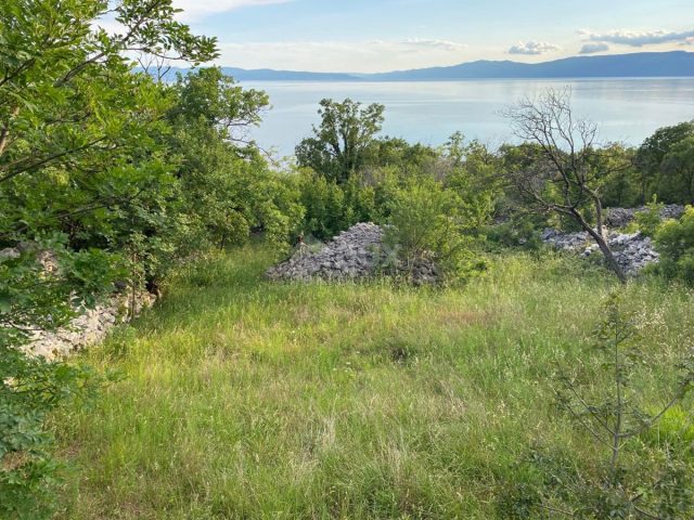 Parcela na predaj 1211 m² – Kostrena