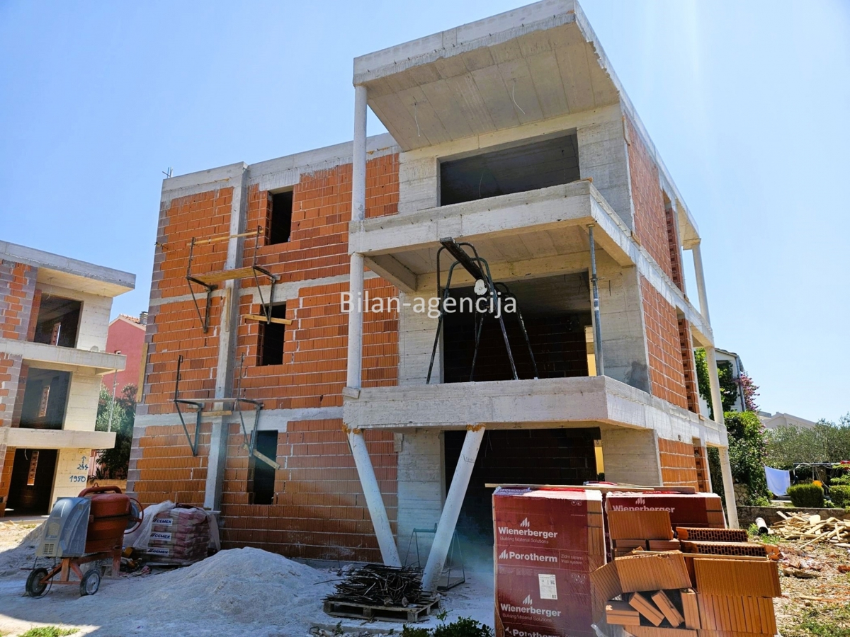 Flat For sale - šibensko-kninska Vodice - foto 1/4