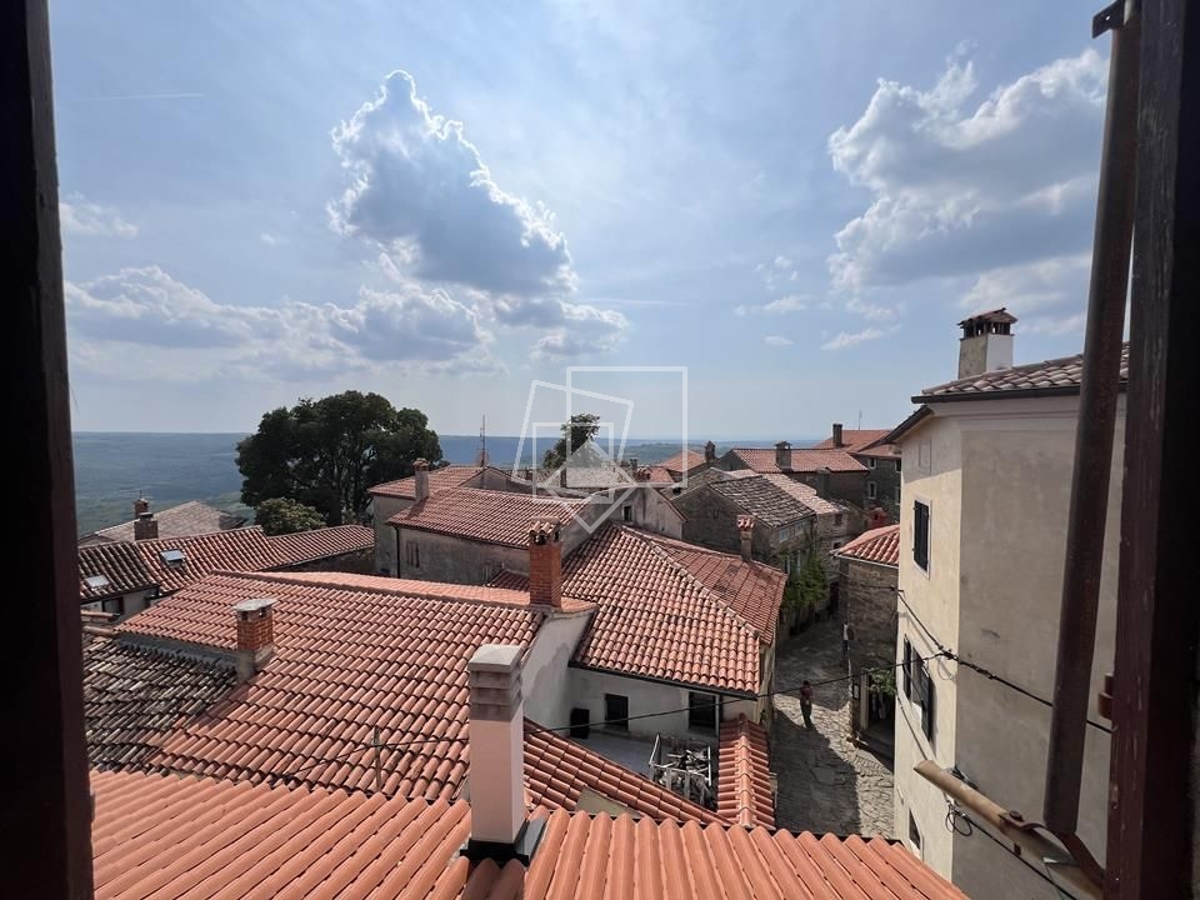 Haus Zu verkaufen - ISTARSKA GROŽNJAN