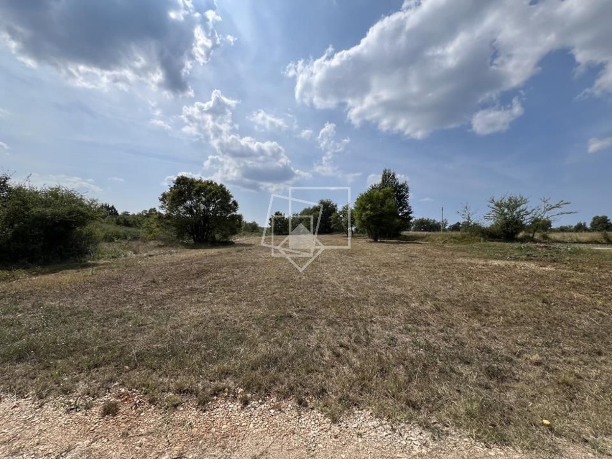 Terreno In vendita - ISTARSKA GROŽNJAN