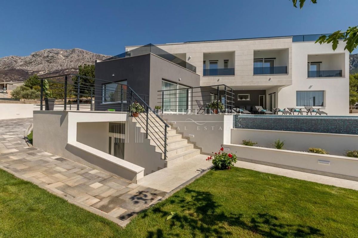 Maison À vendre - SPLITSKO-DALMATINSKA SPLIT